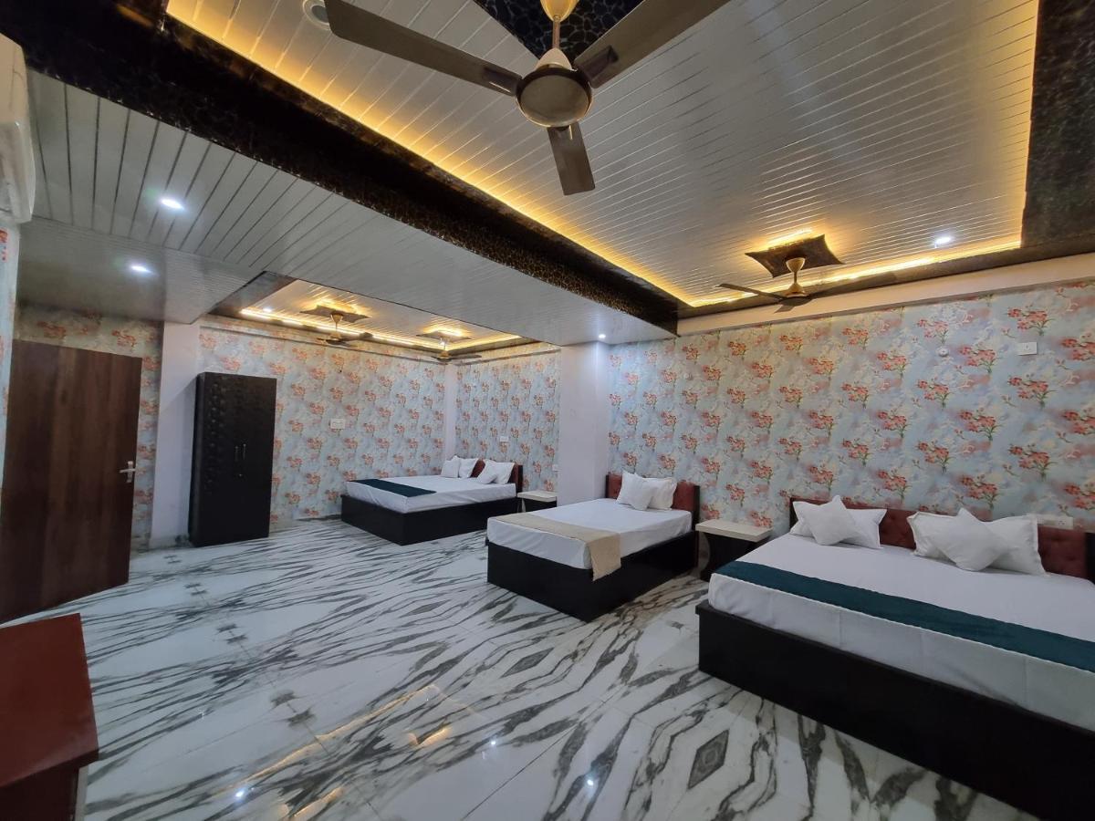 Hotel Vinayak Plaza Varanasi